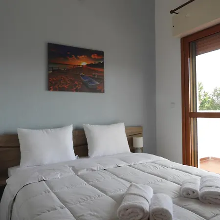 Holiday home Delmare Manchy's Summer Oasis *